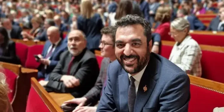 France - Législatives : Le Franco-Tunisien Karim Ben Cheïkh largement réélu