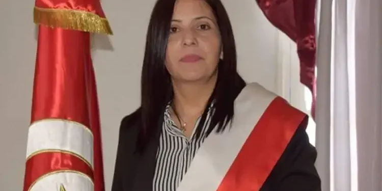 Tunisie : L'ancienne maire de Tabarka condamnée à 18 mois de prison