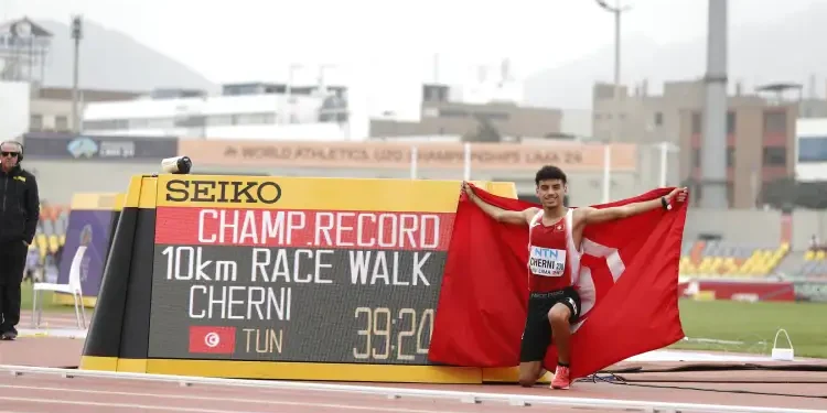 Rayen Cherni, Champion du Monde Junior du 10.000 m marche