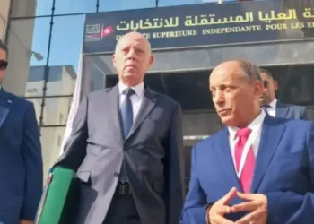 Présidentielle : Kais Saied dépose sa candidature, 240 mille parrainages collectés