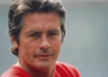 Décès de l’acteur Alain Delon à l’âge de 88 ans