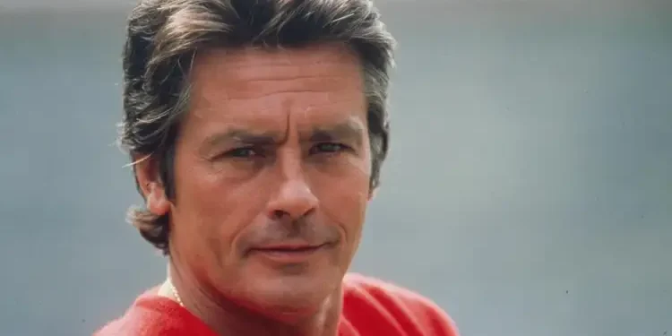 Décès de l’acteur Alain Delon à l’âge de 88 ans