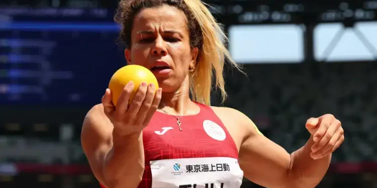 Jeux Paralympiques : Raoua Tlili médaillée d’or au lancer de poids