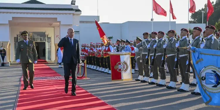 Tunisie : Kais Saied s'envole pour l'Algérie