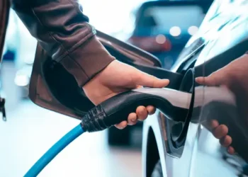 Tunisie - PLF 2025 : Mesures fiscales pour les véhicules hybrides