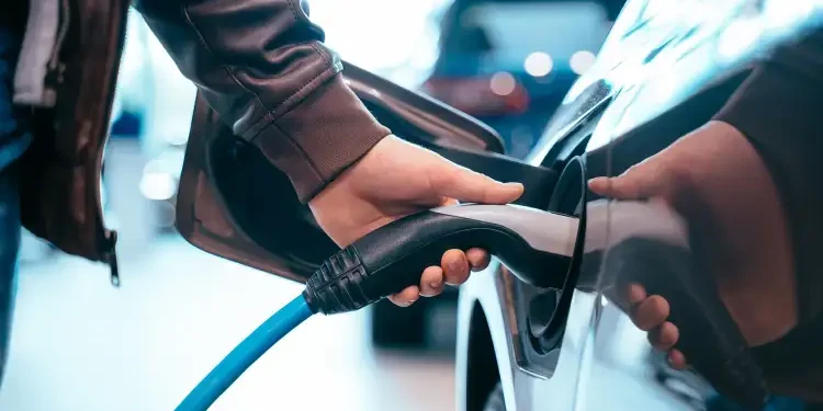 Tunisie - PLF 2025 : Mesures fiscales pour les véhicules hybrides