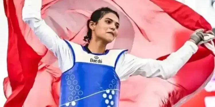 Wafa Masghouni, championne du monde de taekwondo