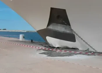 Un yacht saoudien percute le quai du port de Bizerte