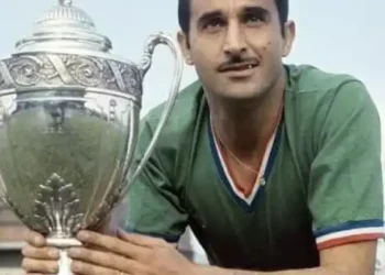 Rachid Mekhloufi, légende du football algérien, s'éteint à 88 ans