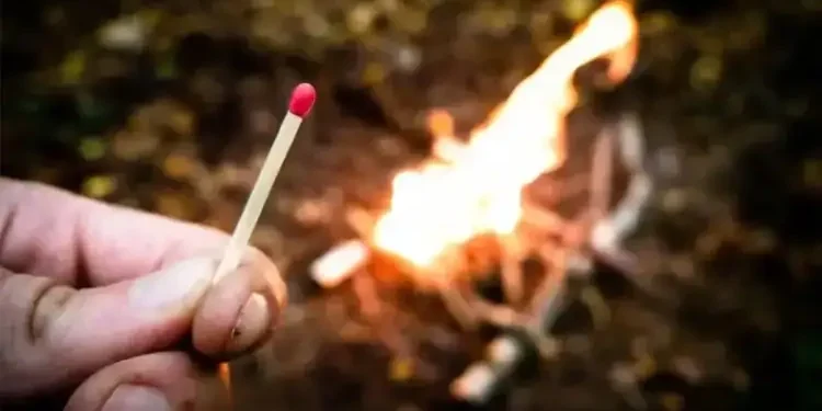 Vive émotion à Chebba : Un instituteur victime de harcèlement s'immole par le feu