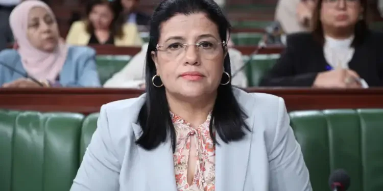 Sihem Namsia : La Tunisie a remboursé 82,2% de sa dette extérieure en 2024