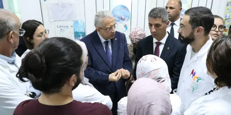 Après ceux de Sfax, Mustapha Ferjani se penche sur les hôpitaux de Bizerte