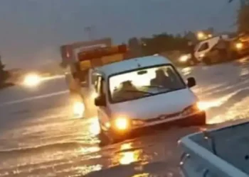 La Tunisie sous les eaux : Inondations, routes coupées et appel à la vigilance