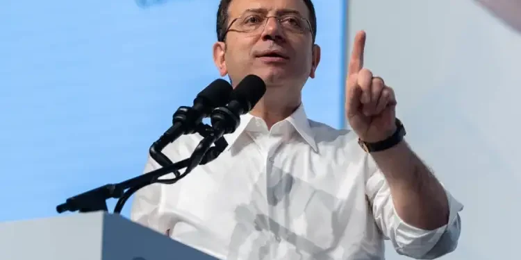 La Turquie sous tension après l'incarcération d'Ekrem Imamoglu, rival d'Erdogan