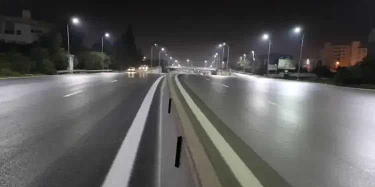 Tunisie - Signalisation routière : La technologie du thermoplastique à chaud installée sur la route X