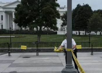 Un individu armé blessé par le Secret Service aux abords de la Maison Blanche
