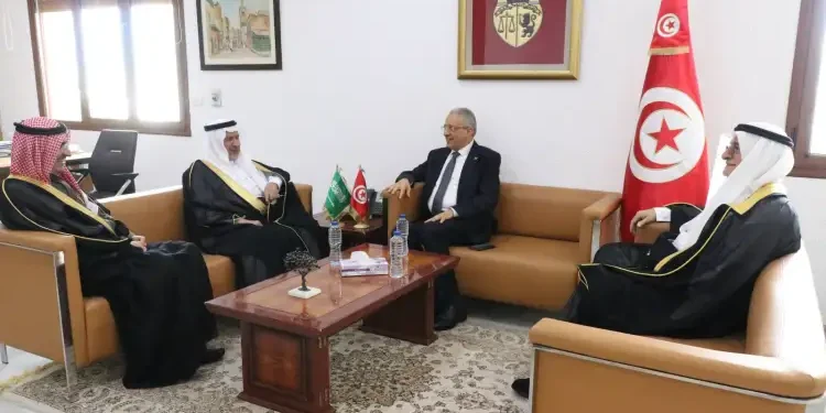Le Centre King Salman renforce son appui au secteur de la santé en Tunisie