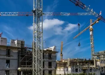 Tunisie :  Bâtir sans attendre ? L’État va accélérer les autorisations