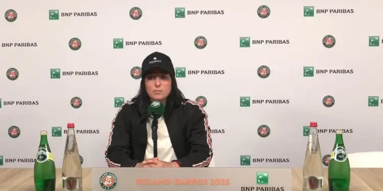 Coup de gueule d’Ons Jabeur : Le tennis féminin éclipsé à Roland-Garros  !
