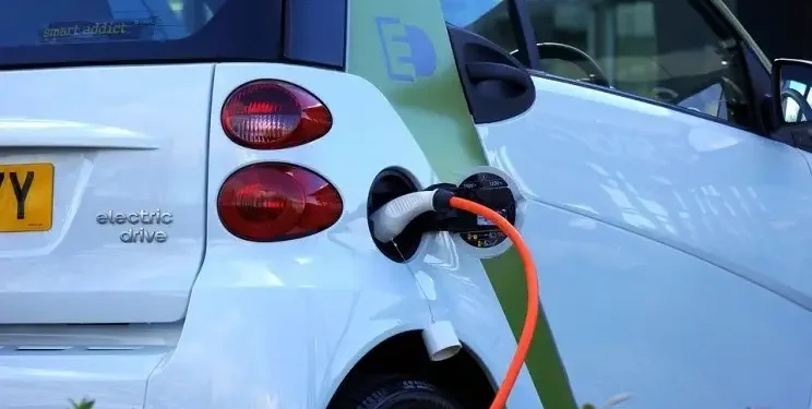 La Tunisie veut passer de 570 à 125.000 voitures électriques d'ici 2035
