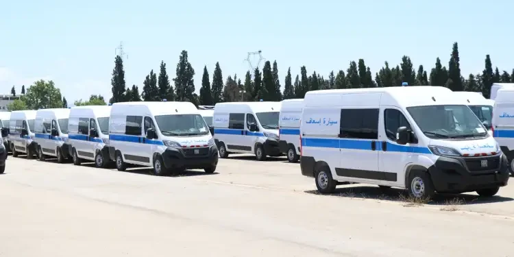 Tunisie : 41 bus médicaux et 47 ambulances bientôt livrés aux hôpitaux publics