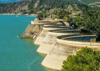 Tunisie : Déversement préventif du barrage de Mellegue face à une crue attendue en provenance d’Algérie