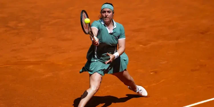 Roland-Garros 2025 : Ons Jabeur entame sa quête face à Magdalena Fręch