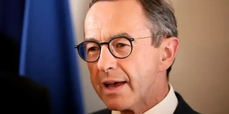 Le ministre français de l’Intérieur réagit au meurtre raciste d’un Tunisien 