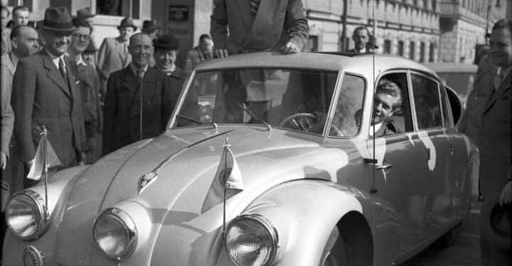 Tchèques en Tunisie : Le Tour du monde de Hanzelka et Zikmund