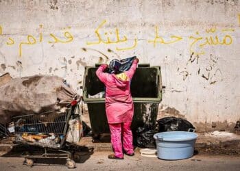 Dignité, dites-vous ? Et les enfants des poubelles ?