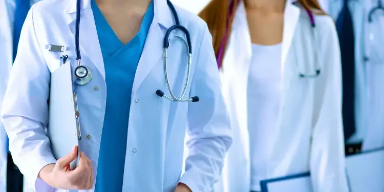 Tunisie - Jeunes médecins : Première revendication satisfaite, grève maintenue