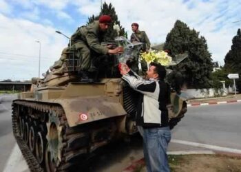 L&rsquo;Arm&eacute;e n&rsquo;est pas autoris&eacute;e &agrave; faire face aux protestations, selon Horchani