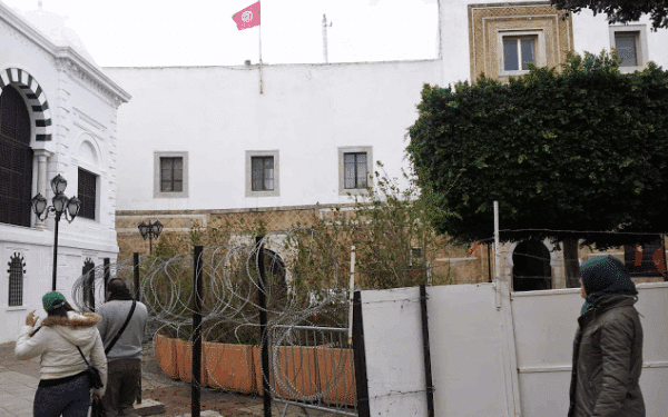 Tunisie : la composition du gouvernement de Habib Essid