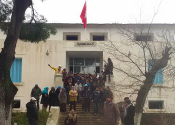 Menaces de désobéissance civile à Thala et de sit-in à Tunis