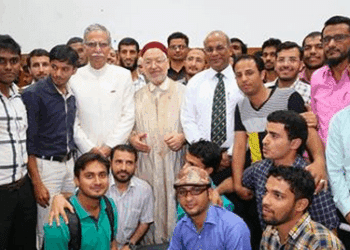 "Les terroristes seront vaincus," affirme Rached Ghannouchi