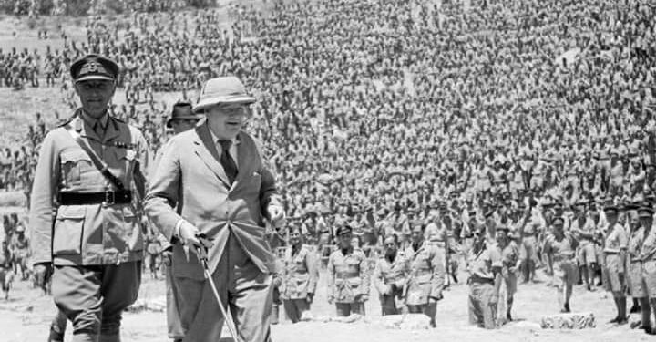 Une photo rare : Winston Churchill à Carthage