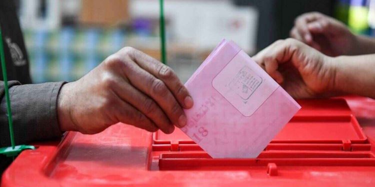 "L'ISIE n'a adopté, encore, aucun calendrier électoral", selon Bouaskar