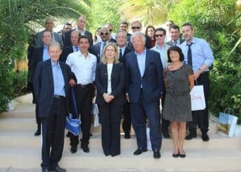 Des journalistes fran&ccedil;ais ont d&eacute;barqu&eacute; en Tunisie sur invitation de Selma Elloumi Rekik
