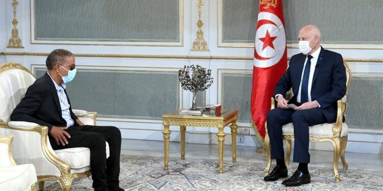 Kais Saied : &laquo; La r&eacute;volution des Tunisiens a &eacute;t&eacute; confisqu&eacute;e &raquo;