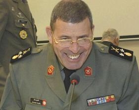 Général Ammar, l'homme qui a dit non à Ben Ali et aux salafistes !?