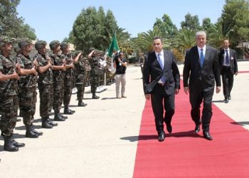 Lutte contre le terrorisme : Visite éclair de Mehdi Jomaâ en Algérie