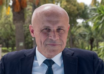 Critiqué pour ses multiples déplacements en Tunisie, Olivier Poivre d'Arvor répond