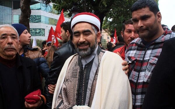 Tunis : Adel Almi "dégagé" de la marche contre le terrorisme | Vidéo