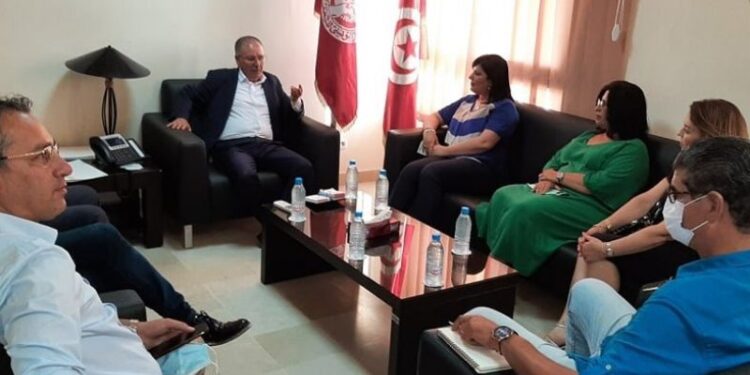 Contre toute attente, r&eacute;union entre Taboubi et Moussi