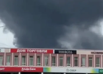 Frappes ukrainiennes inédites en Russie, des pertes colossales
