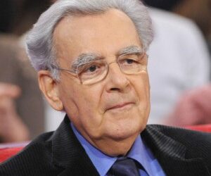 Rebelote ! Bernard Pivot de retour à Tunis pour la Foire du livre