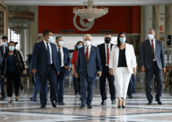 ARP gel&eacute;e : Nouvelle motion de censure contre Ghannouchi et Chaouachi