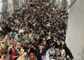 Image du jour : Afghans paniqués à bord d'un avion de l'US Air Force