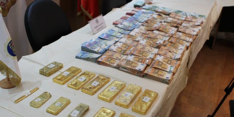 Tunisie : Saisie de 982,4 mille dinars en devises en juillet