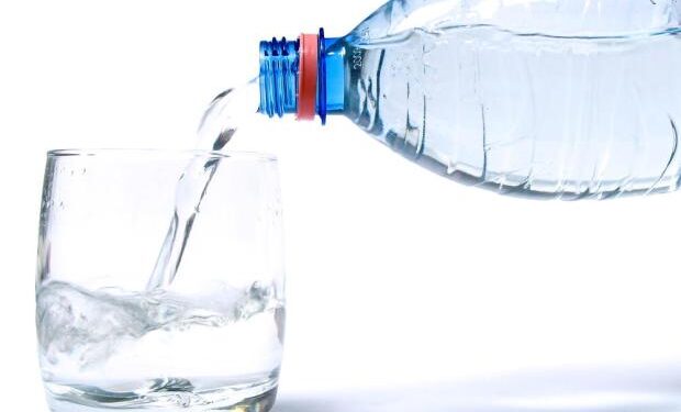 L'ONTH met en garde contre l'eau commercialis&eacute;e sous la marque "Aqua Pur"